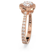 Una Angelic cocktail ring