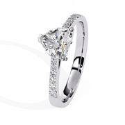 Classic Heart Solitaire Band