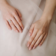 The Elaris Horizon Ring