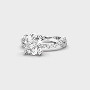 Miss Classy Round Diamond Ring