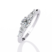 The Virelle Lumiere Ring